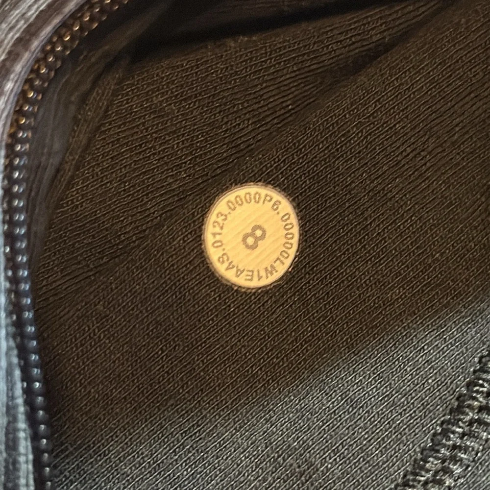 Lululemon Ribbed Softstreme Long Sleeve Romper Shorts‎ Zipper Pockets Black Sz 8